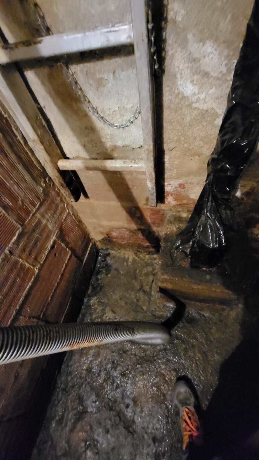 Solución definitiva para filtraciones y encharcamientos en fosos de ascensor en Alzira